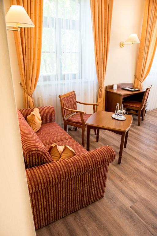 Hotel Angerbraeu Murnau am Staffelsee Zewnętrze zdjęcie